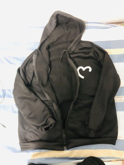 продам одежду спортивку и штаны