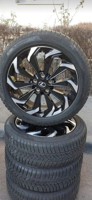 Vand set jante/roti 17/18 originale Toyota