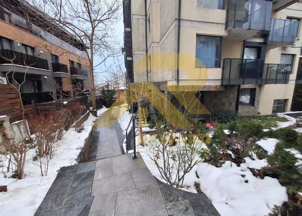 Продава се Тристаен апартамент в София, Център - 93 кв.м за 2366 €/кв.м - Снимка #13