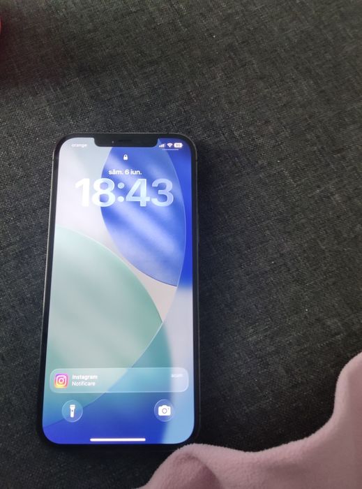 Vand 12 pro max stare perfecta accept si probe