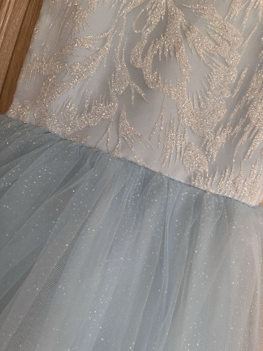 Продам платье в идеальном состоянии