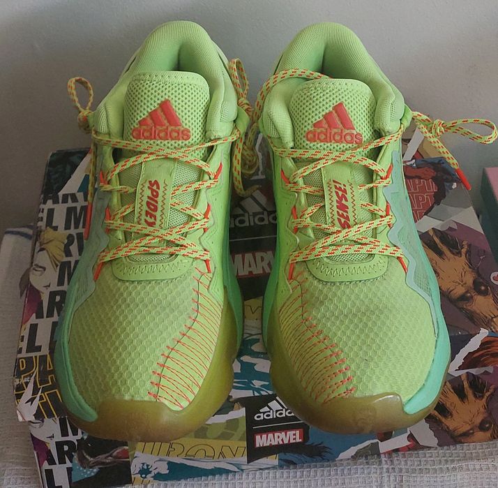 Маратонки -Adidas !