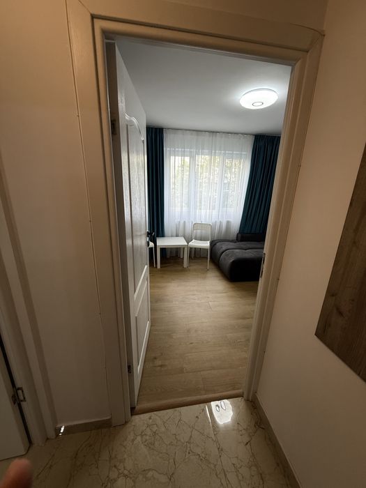 Inchiriez Garsoniera Centrala Aer Conditionat Propietar