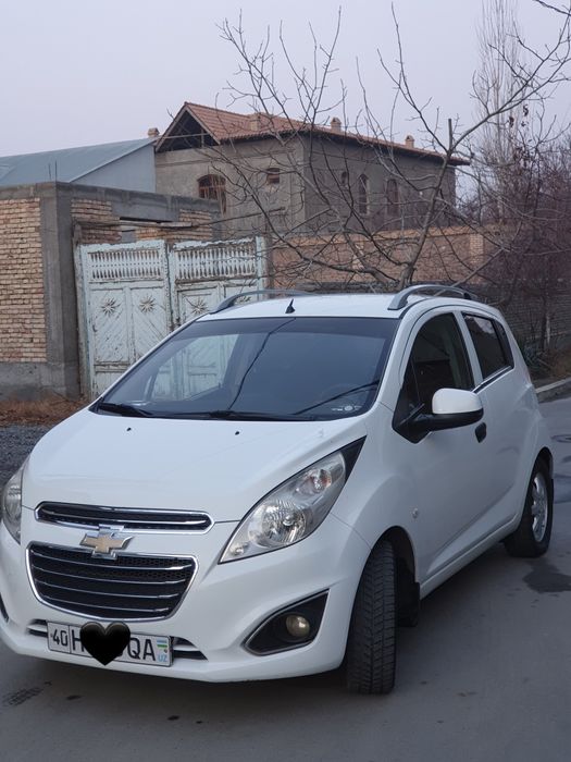 Chevrolet spark sotiladi