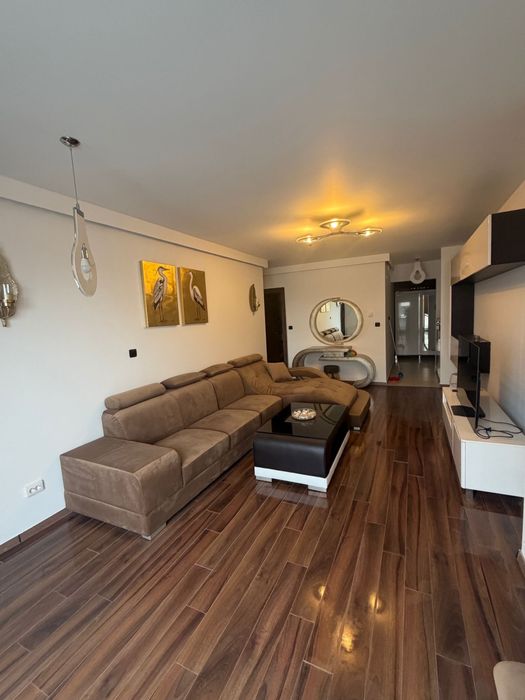 Penthouse , Nou !! Lux ! ADORA PARK