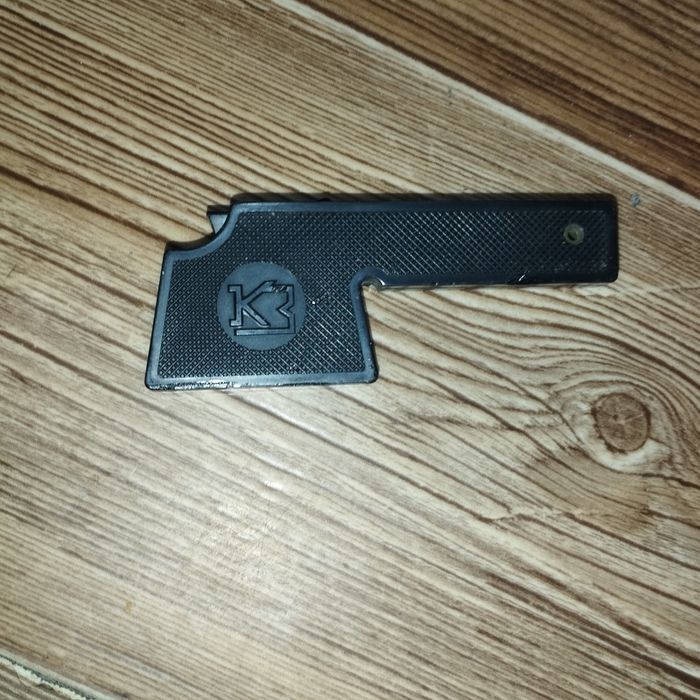 Сувенирный топорик.