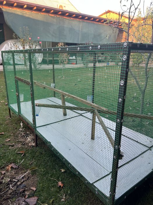 Parrandalar uchun katak