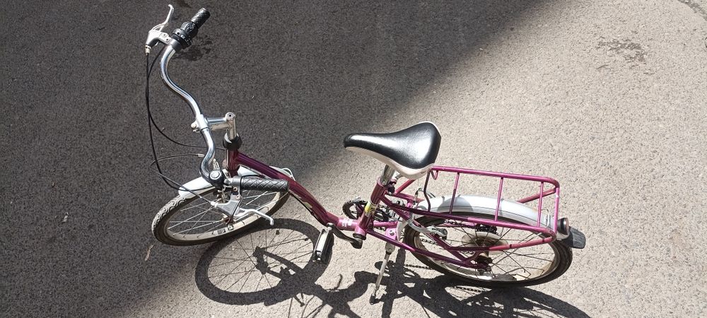 Vand bicicleta copii, roti 20'', roti ajutatoare