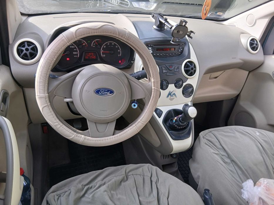 ford ka 2 benzina 2009 pret fix