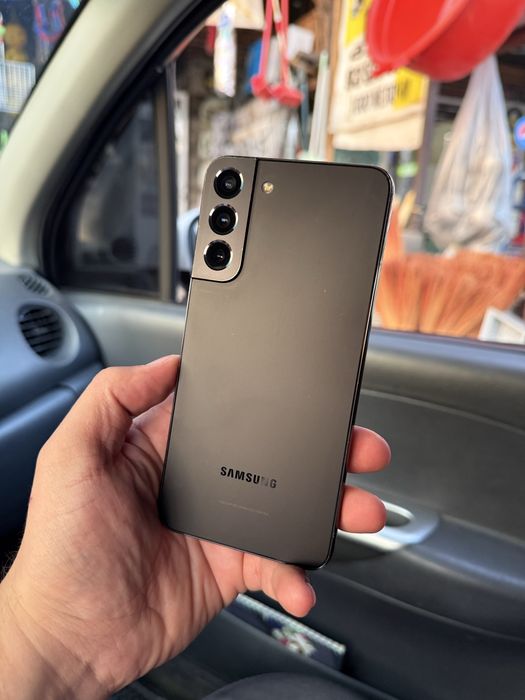 samsung S22 plus 8/256 karea ideal