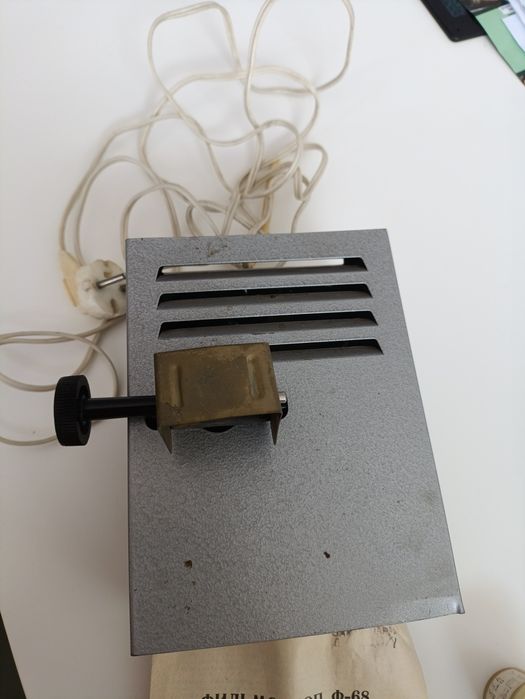 Старинен проектор / прожектор  ф 68