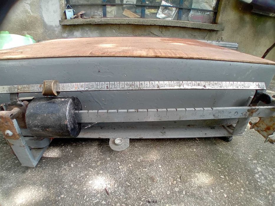 Работещ кантар за теглене до 100 кг