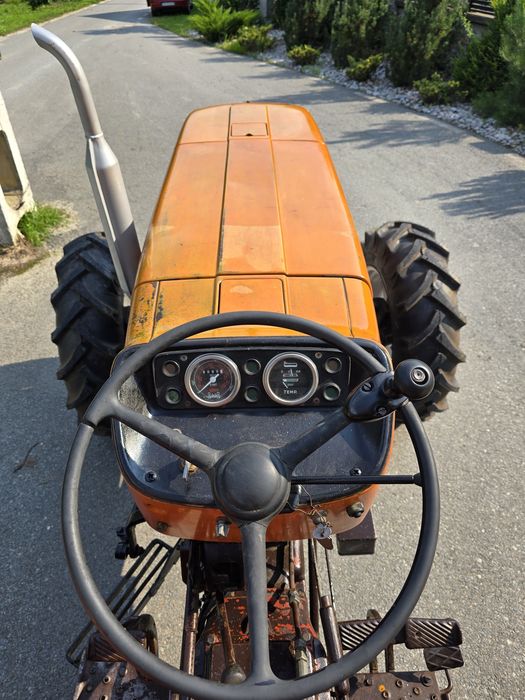 Vând tractor FIAT 750 DTC cu tractiune 4x4.Stare excepționala