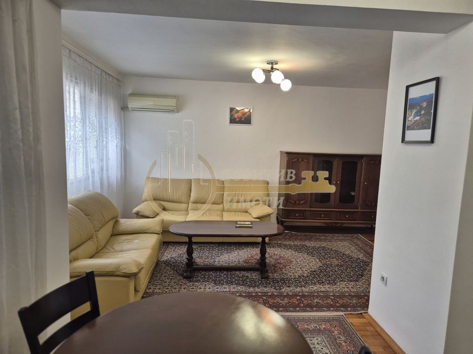 Дава се под наем Четиристаен апартамент в София, Борово - 130 кв.м за 850 € - Снимка #9