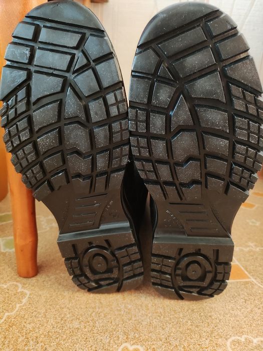 Утепленные сапоги