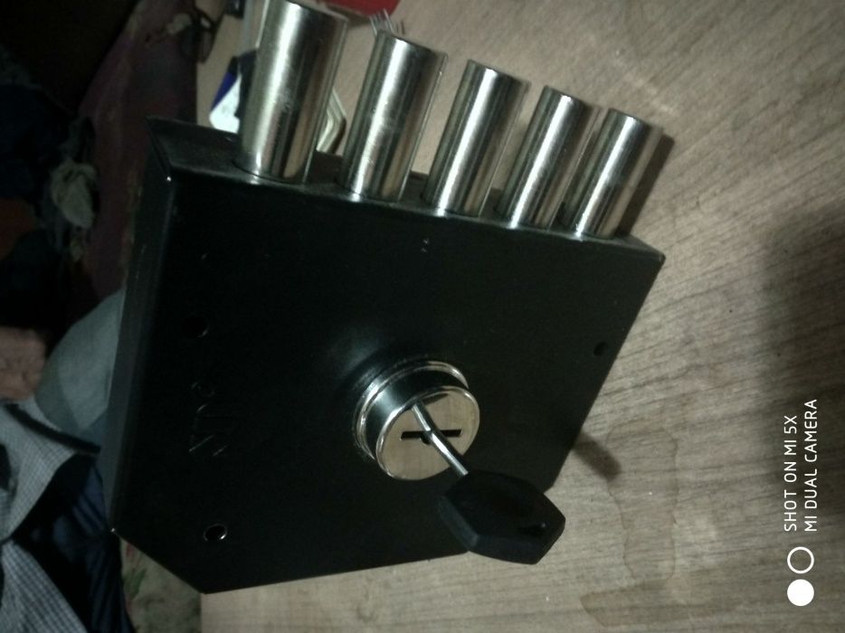 Вскрытие дверей и ремонт