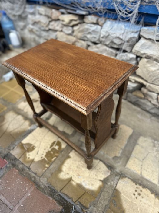 Винтидж дървена помощна масичка