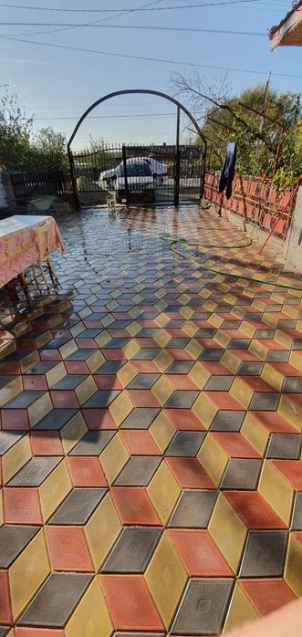 Fabrica Pavaje Dale Pavele Borduri si Rigole.Asiguram montaj transport