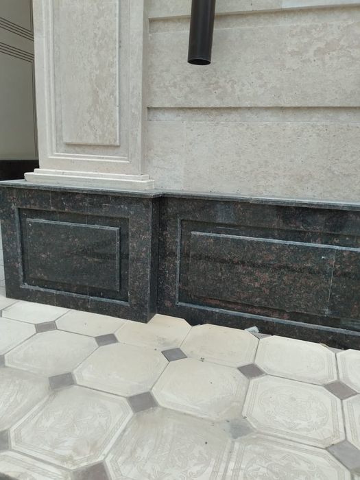 Монтаж травертина и гранита