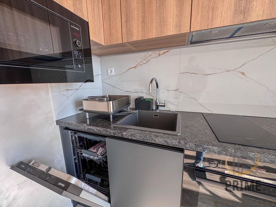 Дава се под наем Тристаен апартамент в Бургас, Лазур - 100 кв.м за 1683 € - Снимка #7