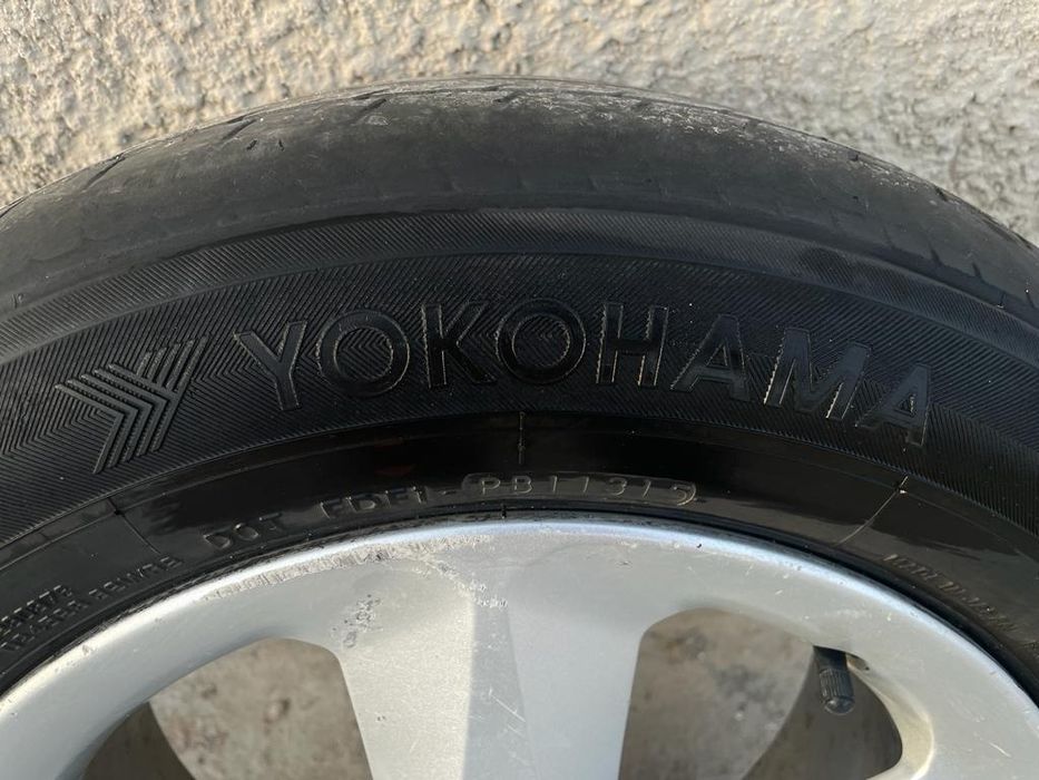 Автошина с титановым диском