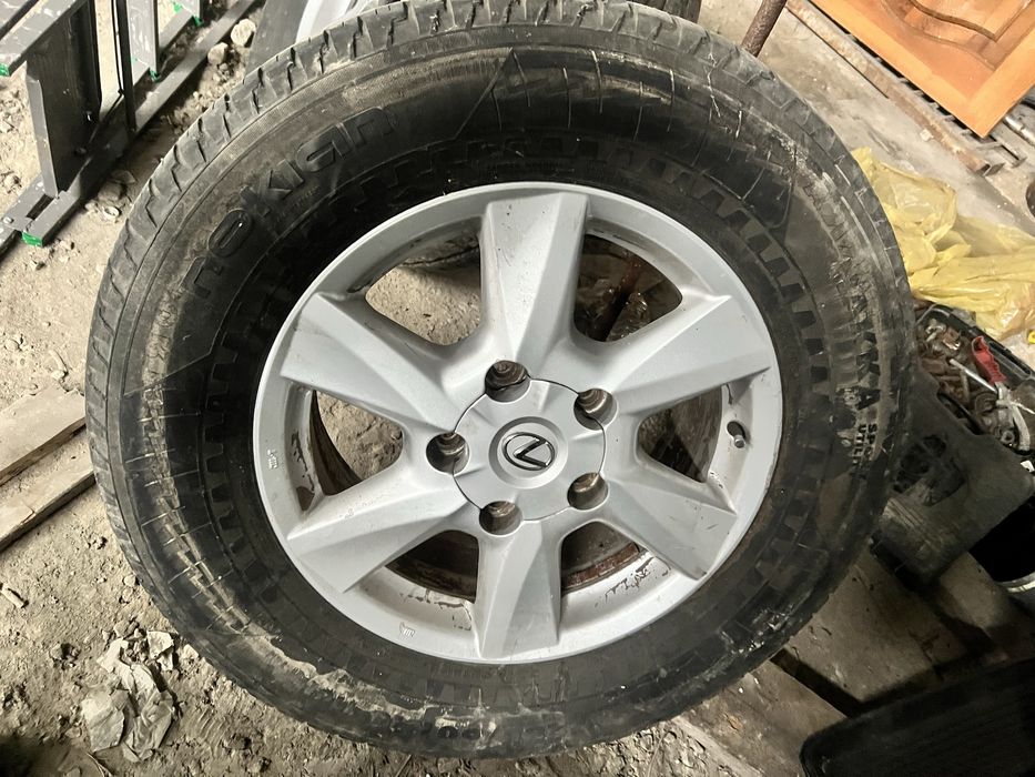 Комплект дисков на лексус