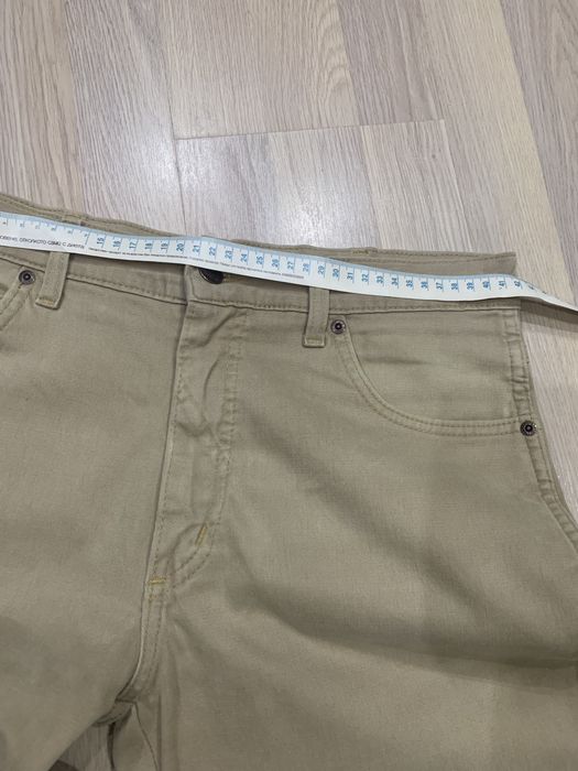 Оригинални мъжки дънки Wrangler размерът е 33