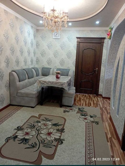 Юнусабад 19 3/1/9срочно продается квартира ор-р 555 садик