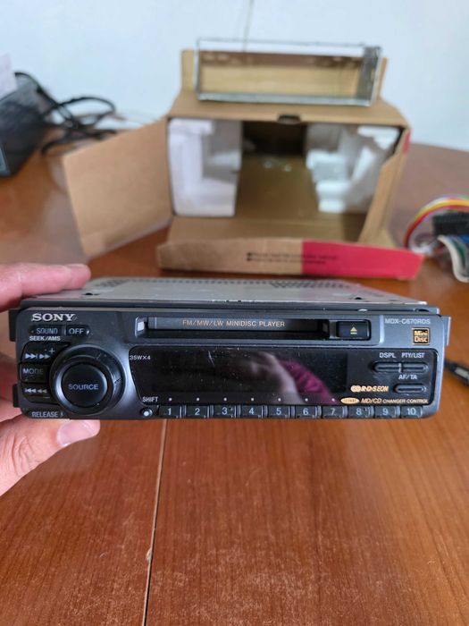Sony MDX-C670RDS MiniDisc RDS, 35Wx4, complet, perfect funcțional!!