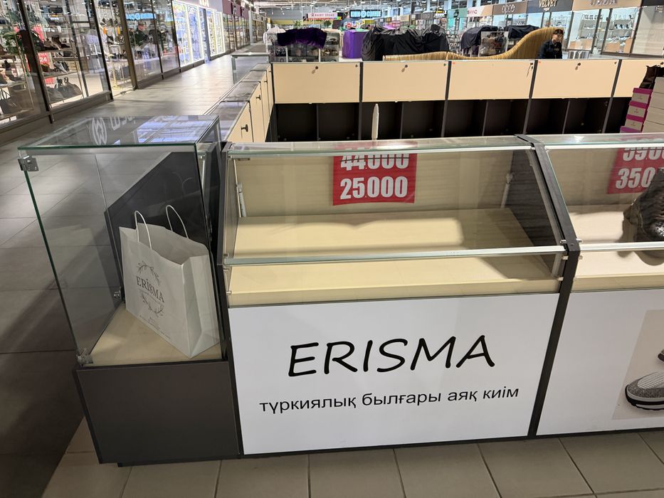 Витрина для бутика