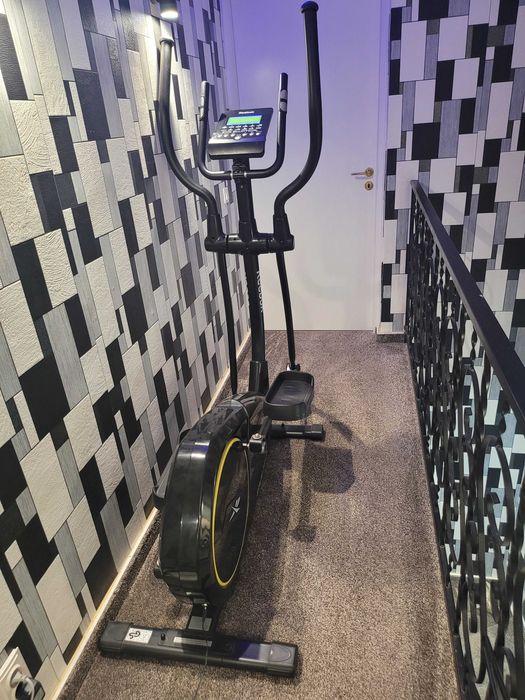 Vand Elliptical Reebok ZR8