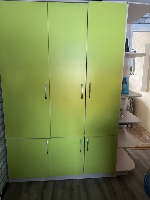 Письменный стол , шкаф , бу