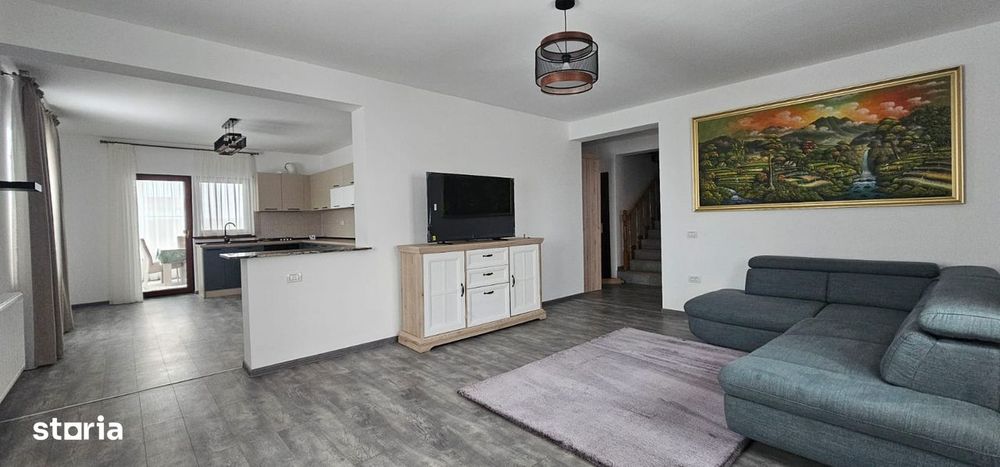 Casa moderna cu curte generoasa - Cartier Izvor, Cod 2005