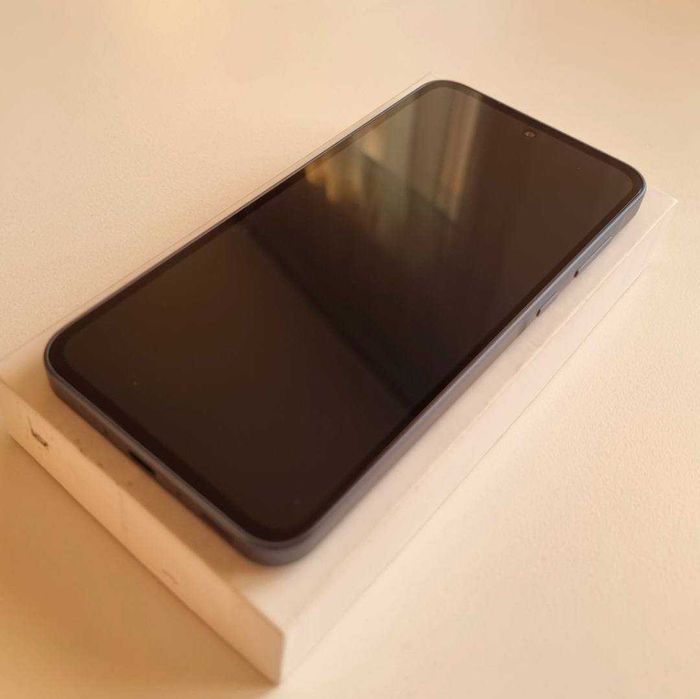 Смартфон Samsung Galaxy A35 5G – неизползван!