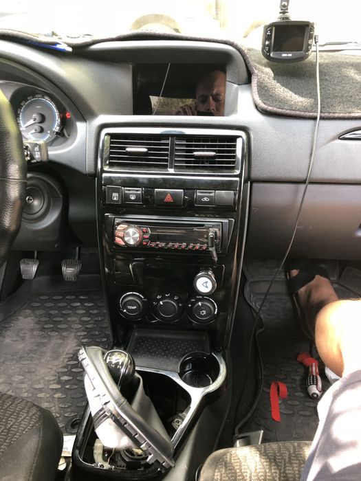 Установка автомагнитол