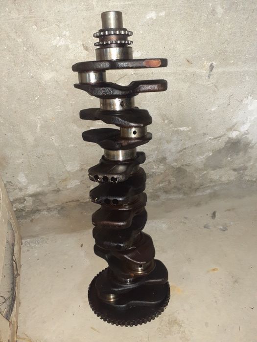 Эпика каленвал шотун поршен ( 2летровий)