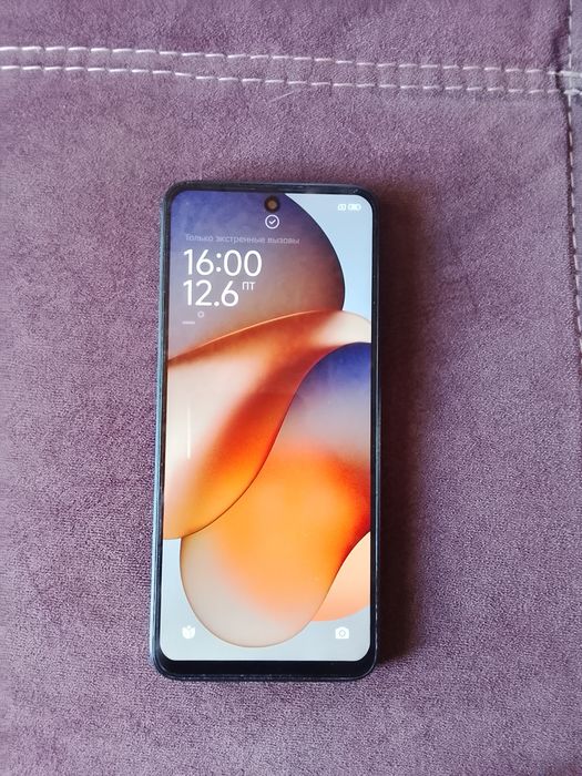 Телефон Redmi 13 продам