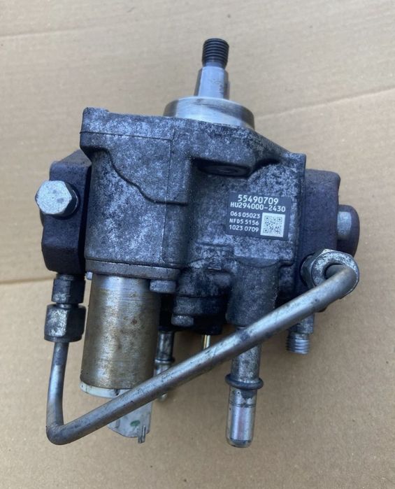 Pompă Înaltă Presiune Opel 1.6 CDTI (Astra J/K, Insignia A/B, Mokka, Zafira) - Cod 55490709 Pompa injectie motorina