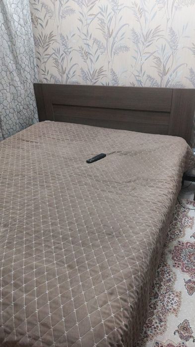 Кровать двуспальная