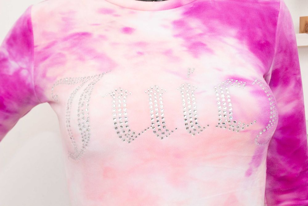 Juicy Couture Дамска рокля плюшена розова тай дай Лого XXS