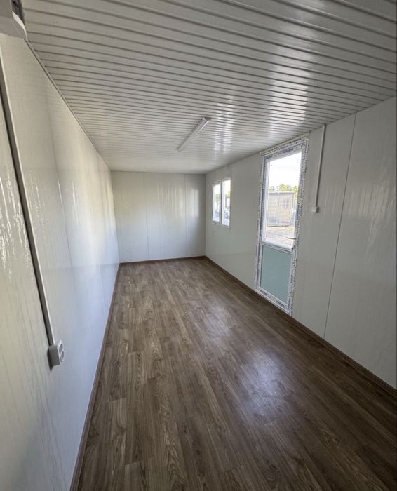 Vand containere modulare la comanda