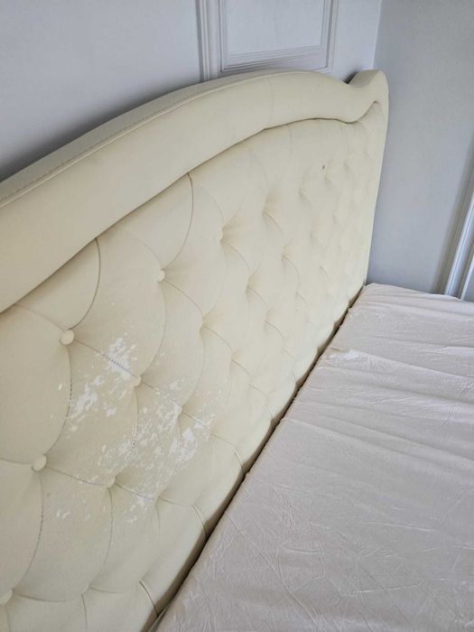 Pat tapitat 160x200 cu lada depozitare si mecanism rabatabil