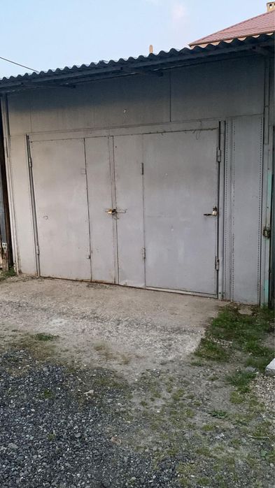 Apartament decomandat cu 2 camere și garaj  inclus in pret