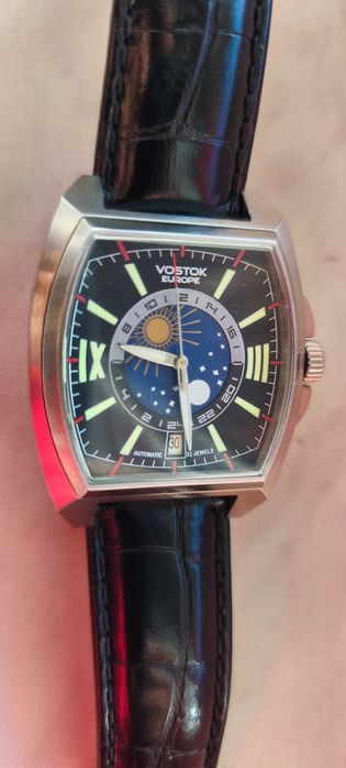VOSTOK Europe automatic day / nigh 32 jewels Восток автоматик