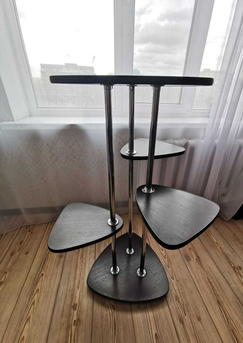 Продам подставку под цветы