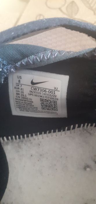 Vand adidasi Nike originali