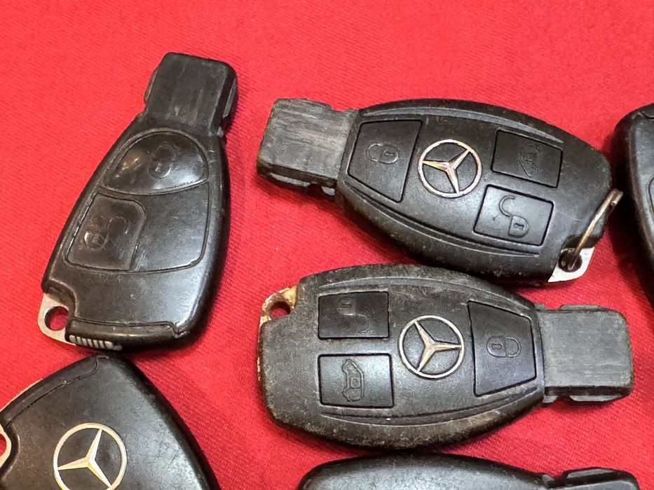 Ключ Mercede  за C/A E/ B/ класа оригинален с платка