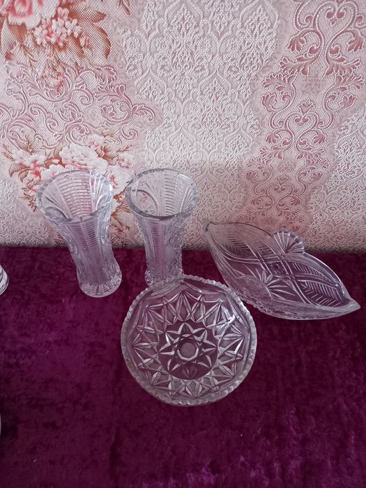 Продаю посуду фарфор стекло