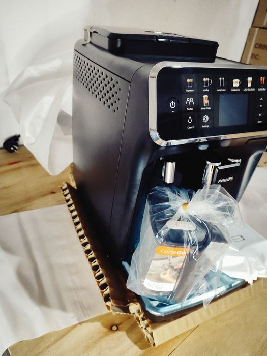 Espressor automat Philips seria 5500