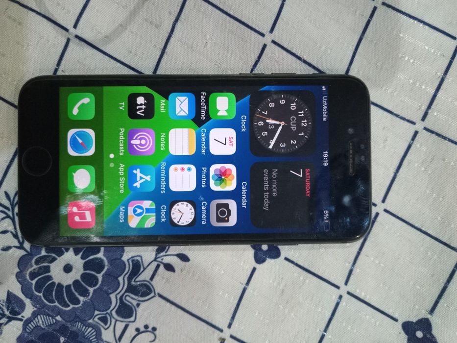 Iphone 7. yomeks 70. touch id ishlaydi